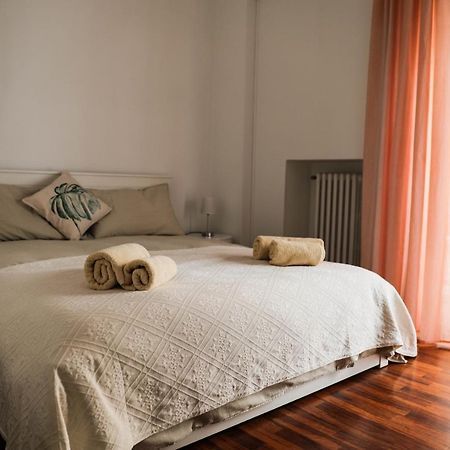 Aura Home Rent Of Rooms With Shared Kitchen Бари Екстериор снимка