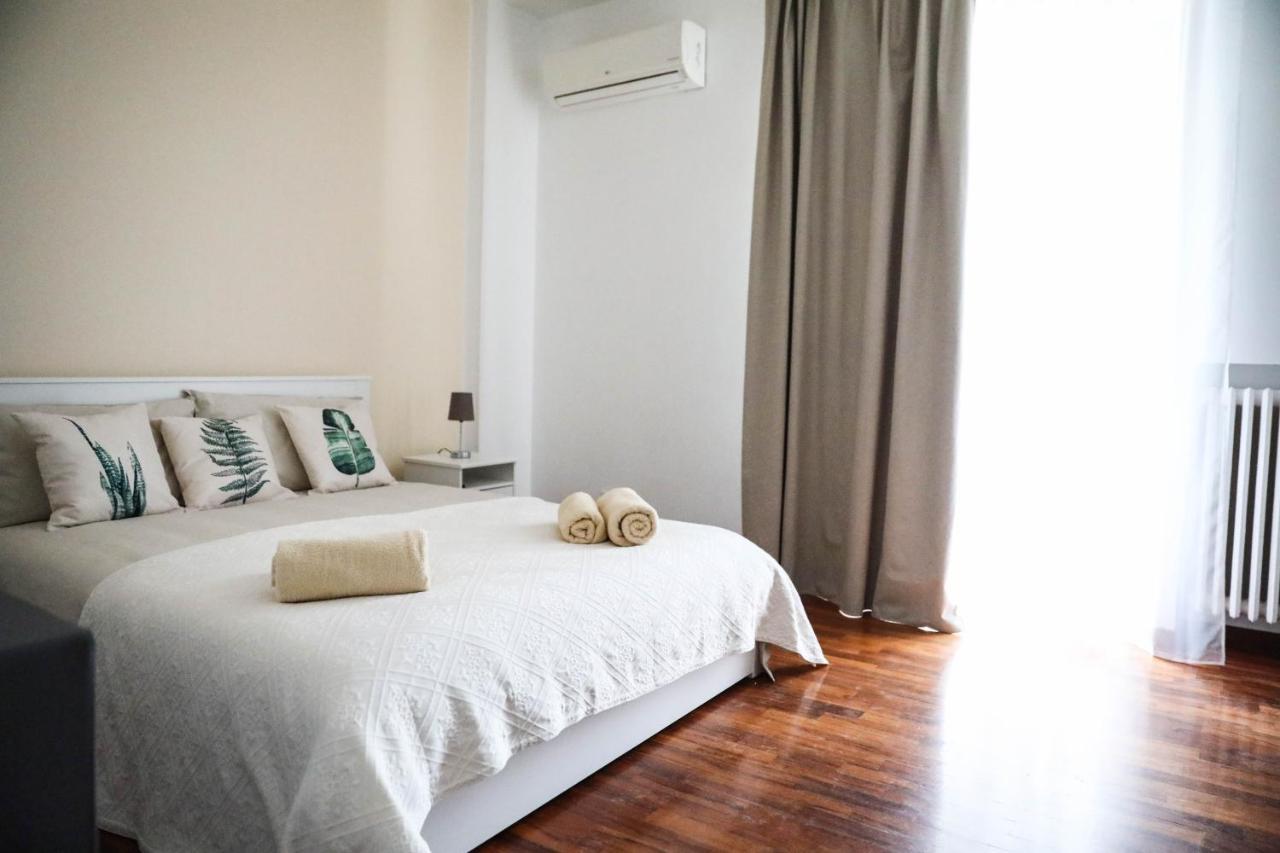 Aura Home Rent Of Rooms With Shared Kitchen Бари Екстериор снимка