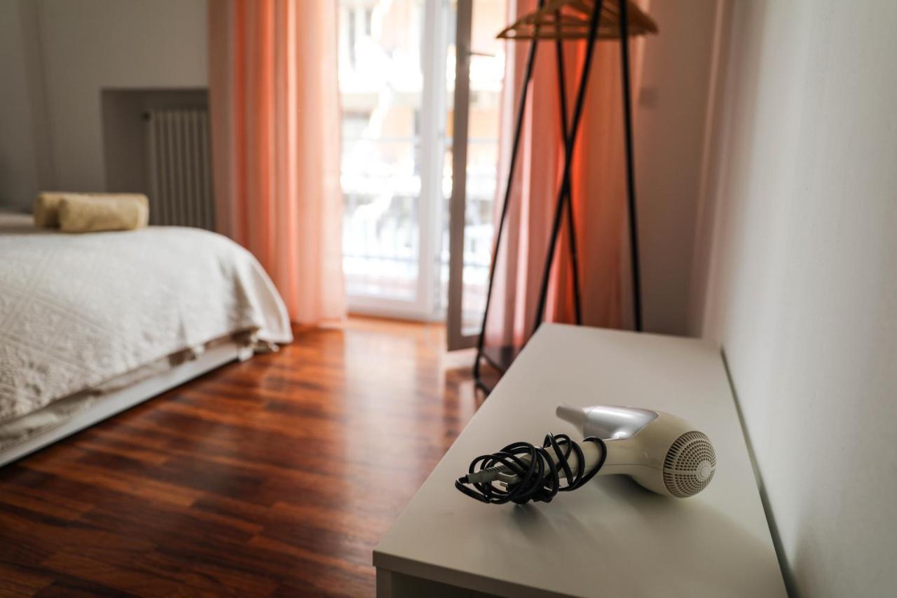 Aura Home Rent Of Rooms With Shared Kitchen Бари Екстериор снимка