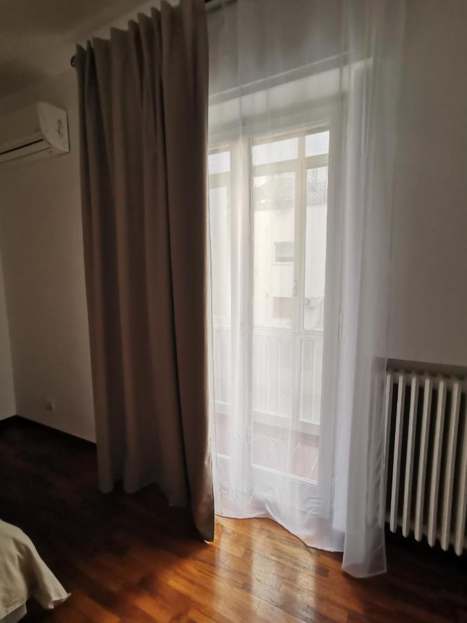 Aura Home Rent Of Rooms With Shared Kitchen Бари Екстериор снимка